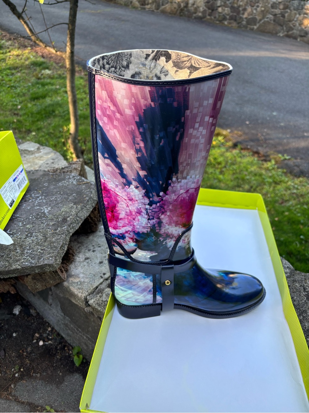 Ted Baker Floral Rainboots NWT size 38 - Picture 2 of 8